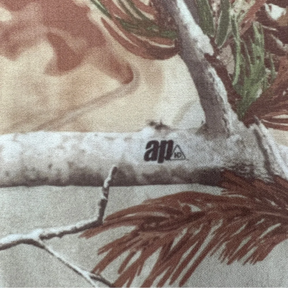 Under Armour‎ Realtree AP Mock Turtleneck T-Shirt Size Large